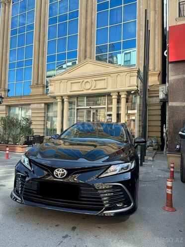 Toyota Camry-3