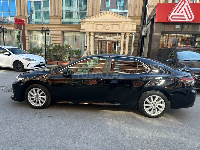 Toyota Camry-9