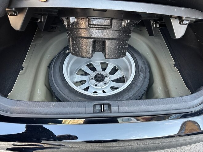 Toyota Camry-13