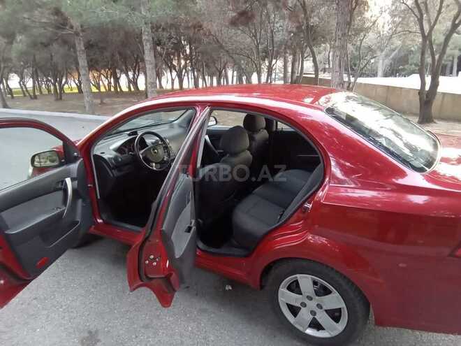 Chevrolet Aveo-5