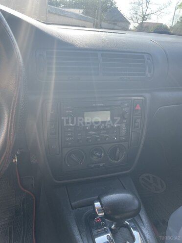 Volkswagen Passat-9