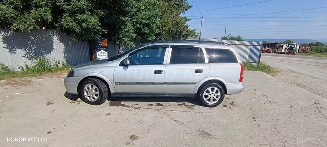 Opel Astra-7