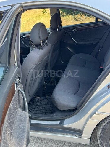 Mercedes C 240-7