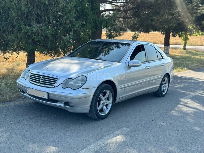 Mercedes C 240-3
