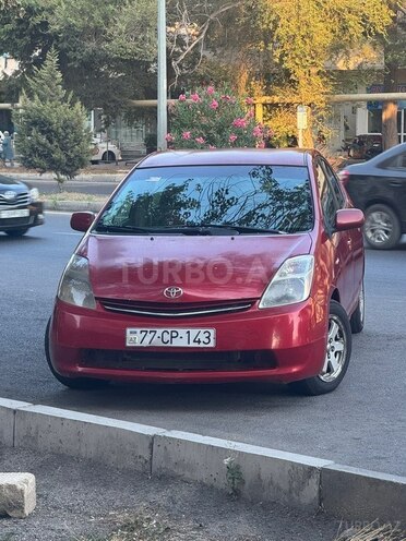 Toyota Prius-2
