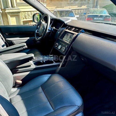 Land Rover Discovery-9