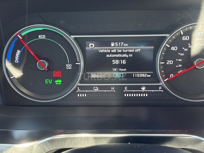 Kia Sorento-13