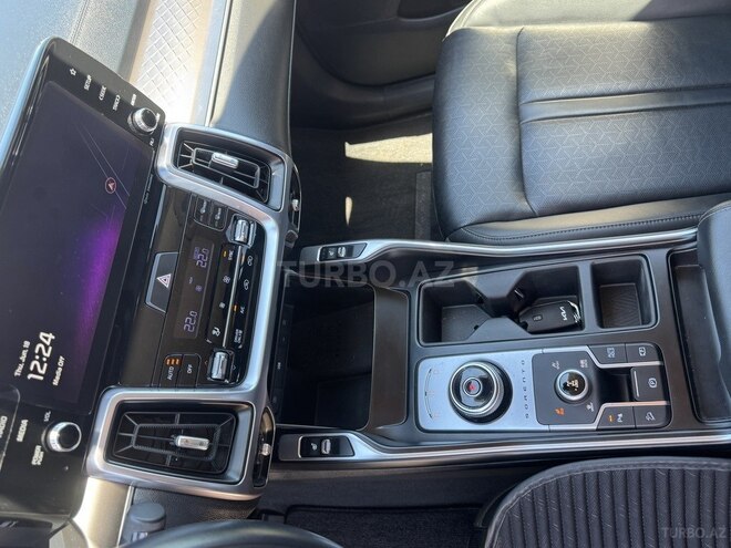 Kia Sorento-12