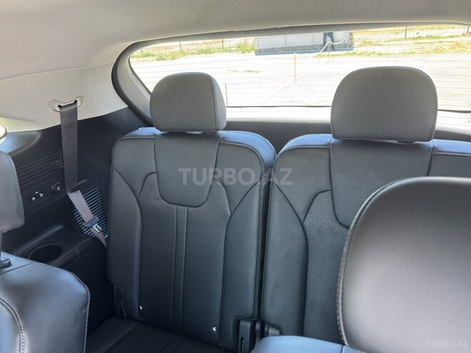 Kia Sorento-9