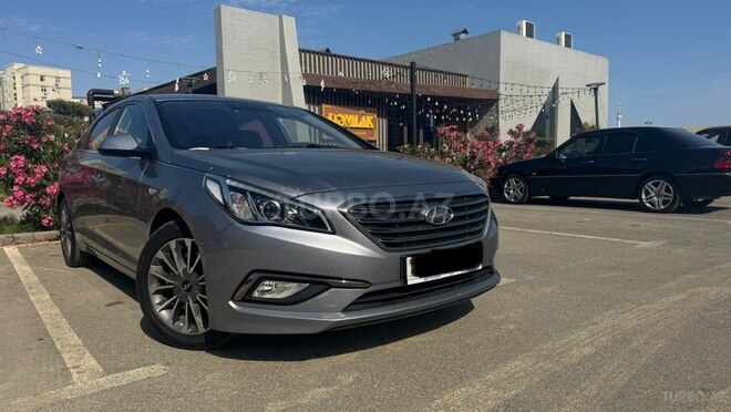 Hyundai Sonata-4