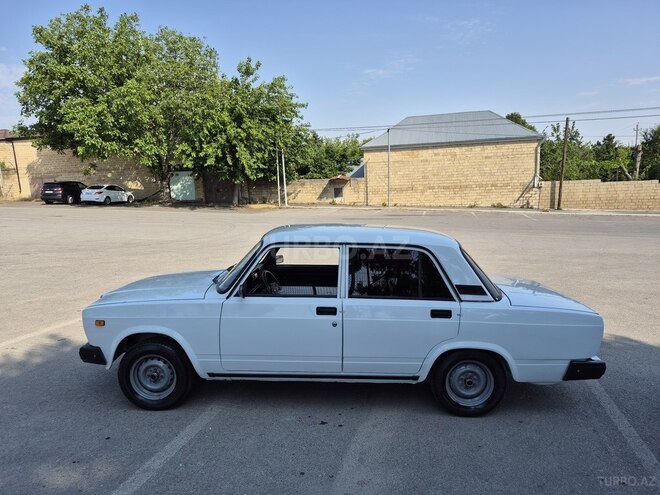 LADA (VAZ) 2107-3