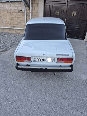 LADA (VAZ) 2107-8