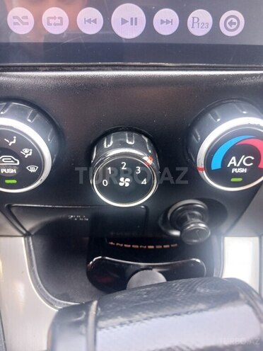 Hyundai Tucson-13