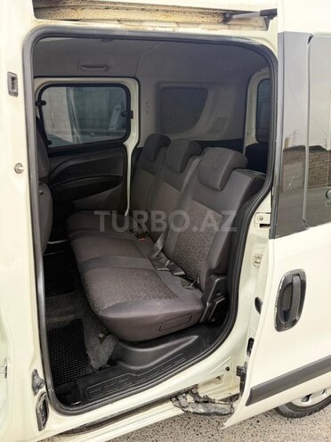 Fiat Doblo-12