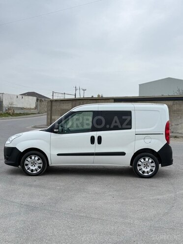 Fiat Doblo-9