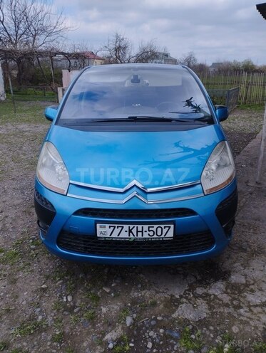 Citroen C4 Picasso-1