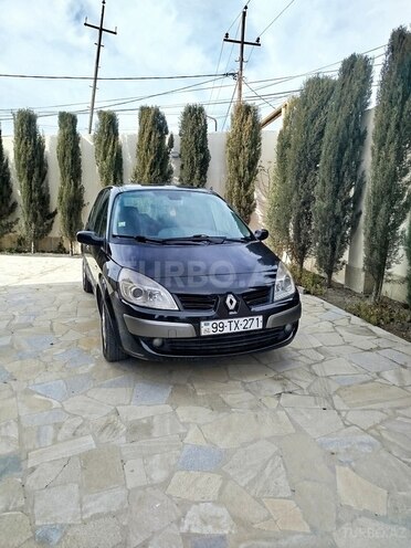 Renault Megane Scenic-1