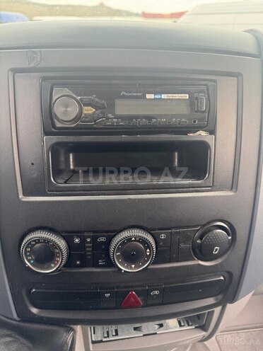 Mercedes Sprinter 515-21