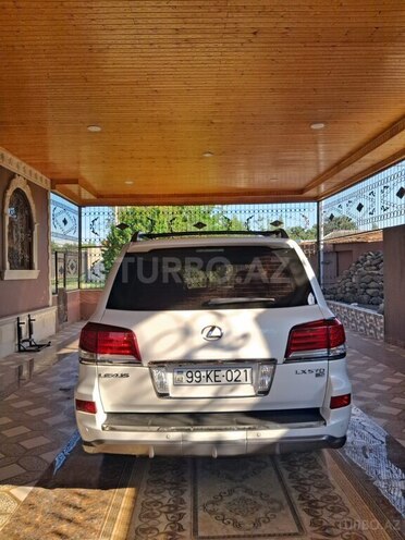 Lexus LX 570-6