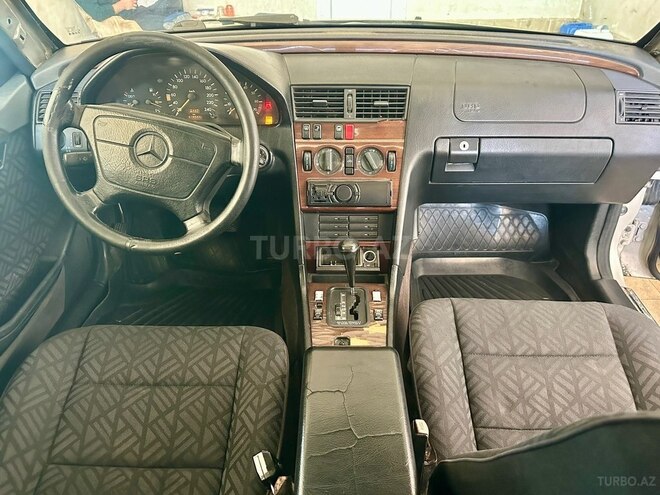 Mercedes C 180-3