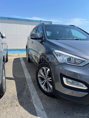 Hyundai Santa Fe-6