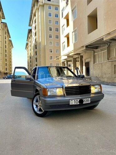 Mercedes 190-3