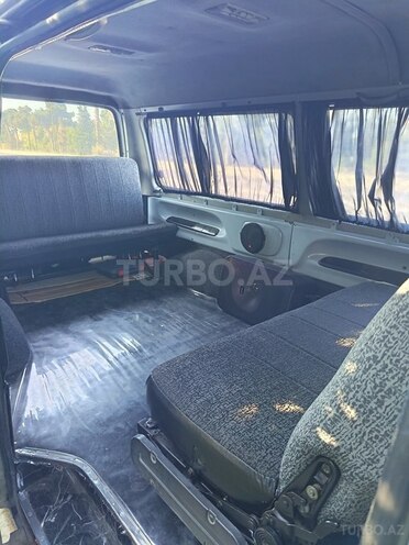 Hyundai H-1-3
