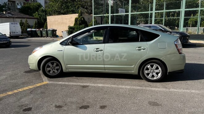 Toyota Prius-6