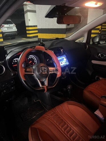 Nissan Note-8