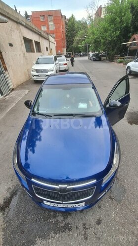 Chevrolet Cruze-4