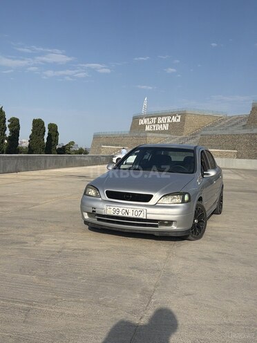 Opel Astra-1