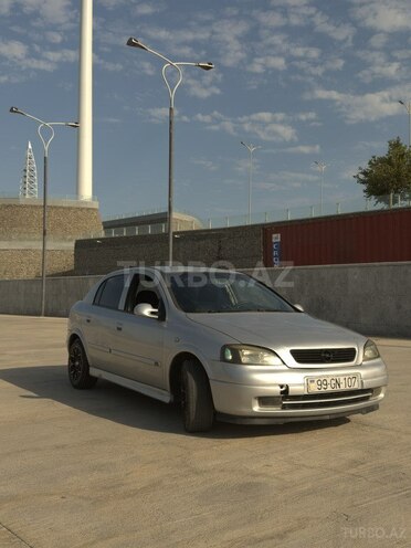Opel Astra-2