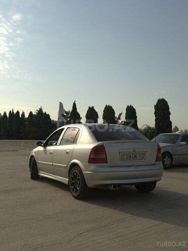 Opel Astra-4