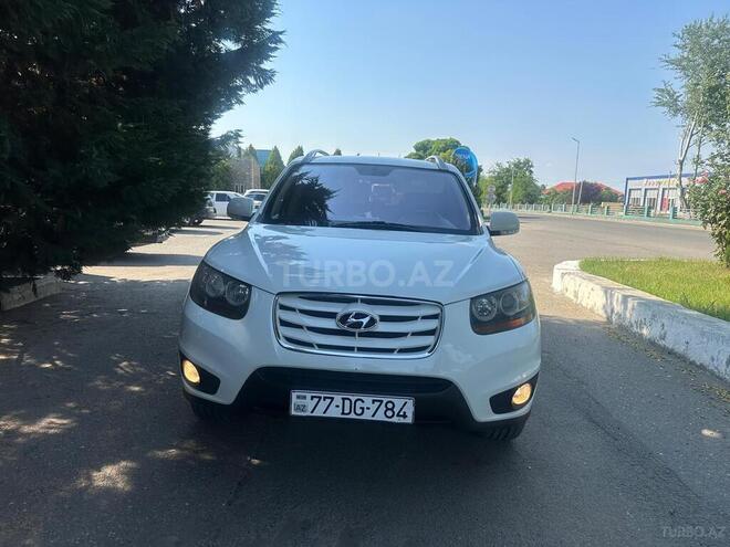 Hyundai Santa Fe-1