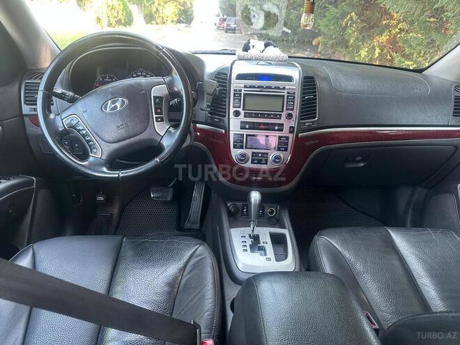 Hyundai Santa Fe-8