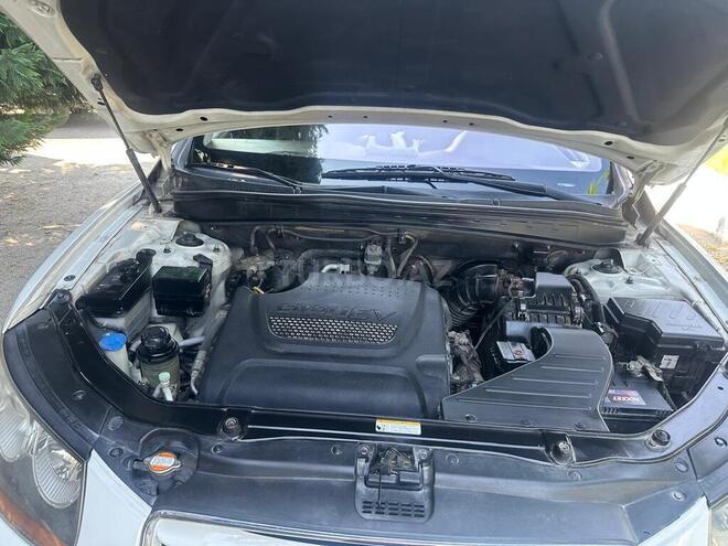 Hyundai Santa Fe-15