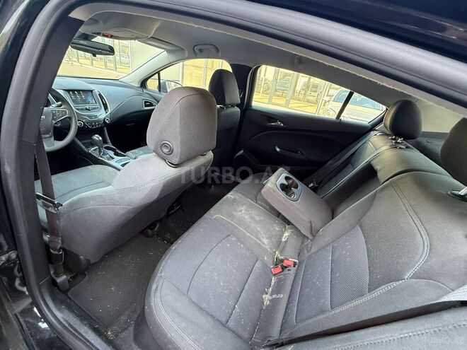 Chevrolet Cruze-5