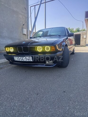 BMW 525-2