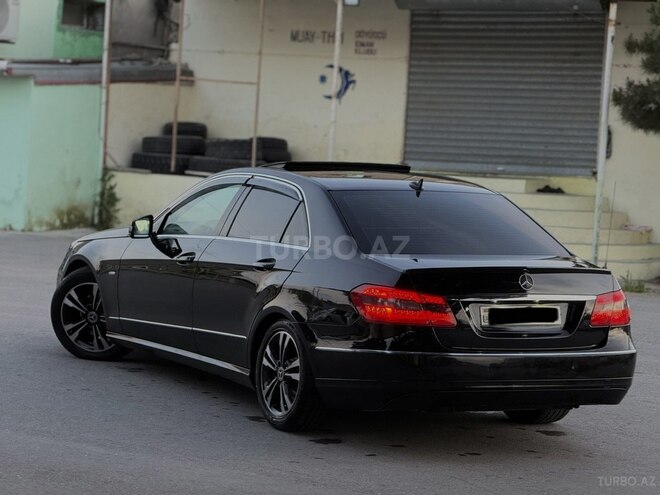 Mercedes E 220-6