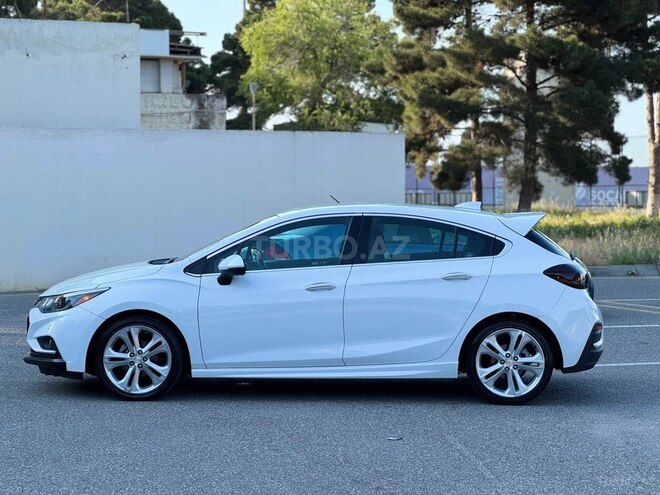 Chevrolet Cruze-4