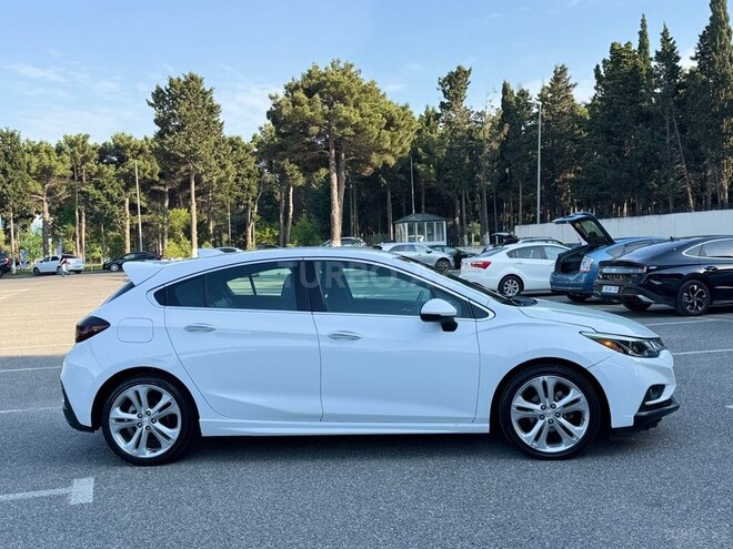 Chevrolet Cruze-6