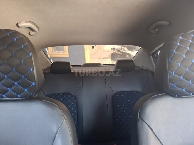 Kia Rio-7