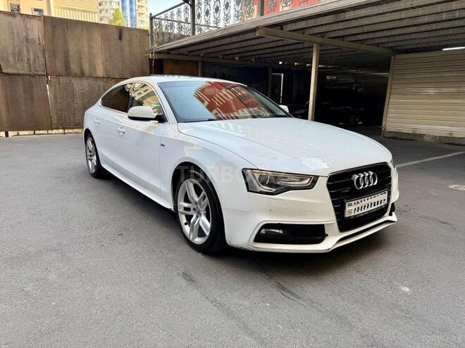 Audi A5-4