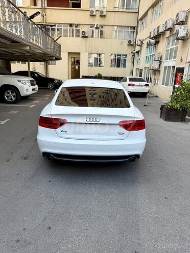 Audi A5-2