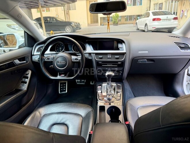 Audi A5-6