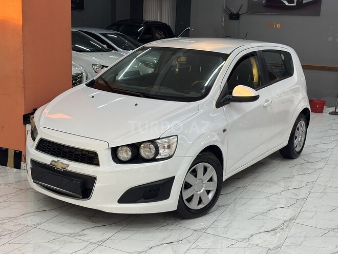 Chevrolet Aveo-3