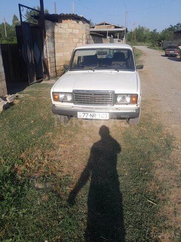 LADA (VAZ) 2107-1