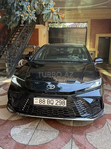 Toyota Camry-1