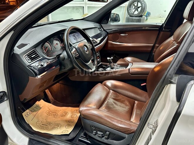 BMW 535 GT-12