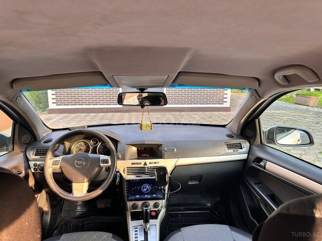 Opel Astra-7